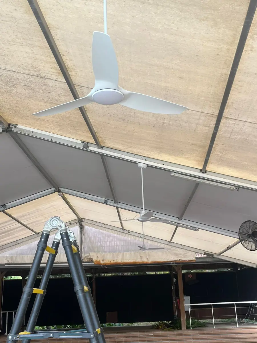 Après l'installation d'un brasseur d'air par Mes Primes Rénovations, en Martinique ou en Guadeloupe