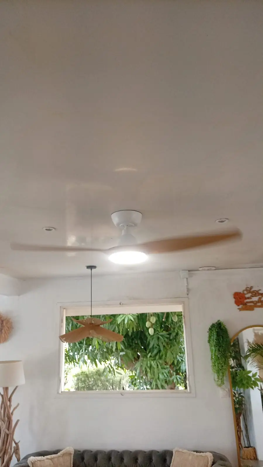 Avant l'installation d'un brasseur d'air par Mes Primes Rénovations, en Martinique ou en Guadeloupe